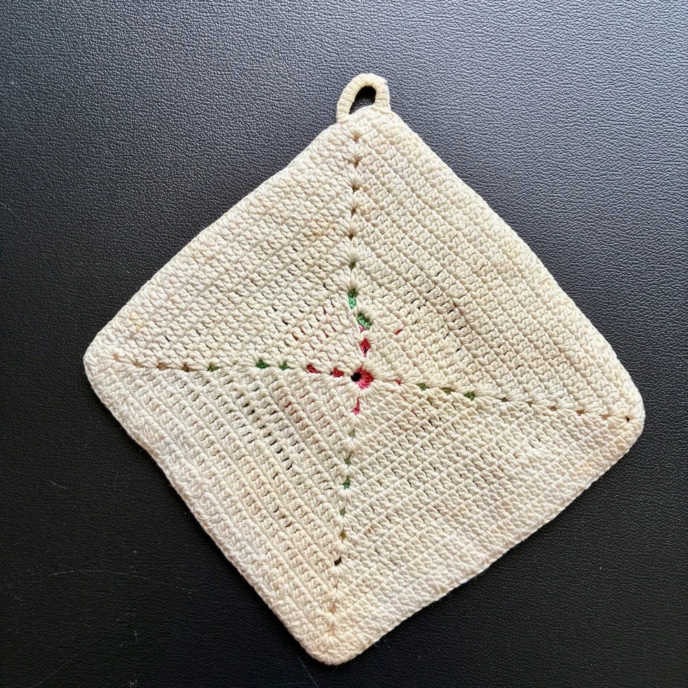 VTG Handmade Crochet Pot Holder Pink 3D Rose Floral Cottagecore Cream Square